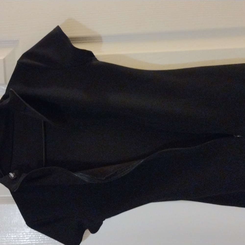 Shein Dress - Picture 6 of 8